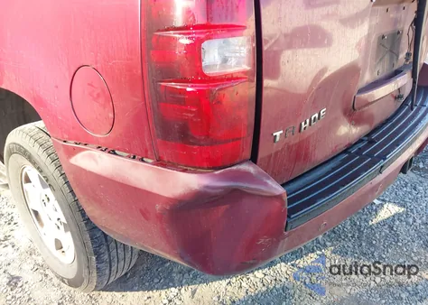 2007 Chevrolet Tahoe Lt из США, поврежденный, VIN 1GNEC13JX7R143932